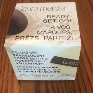 Laura Mercier mini loose setting powder and puff